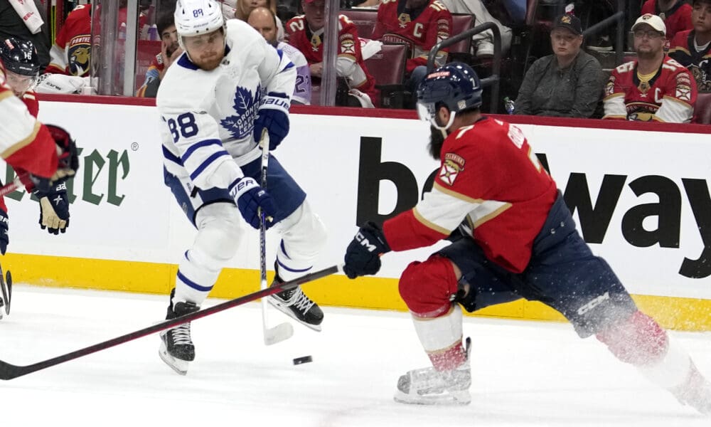 Nylander avalanche nhl maple leafs trade